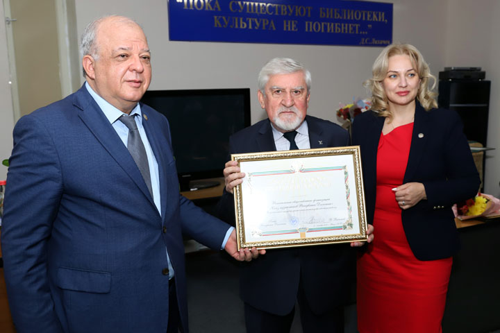 Ко Дню народного единства работникам культуры - награды