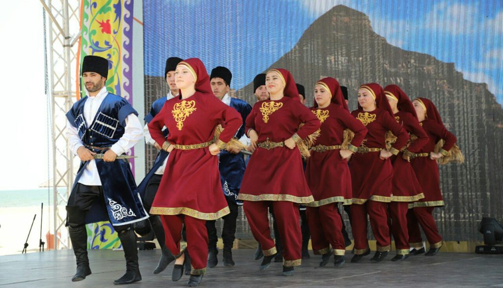 Конкурс народного танца памяти Джамалутдина Муслимова
