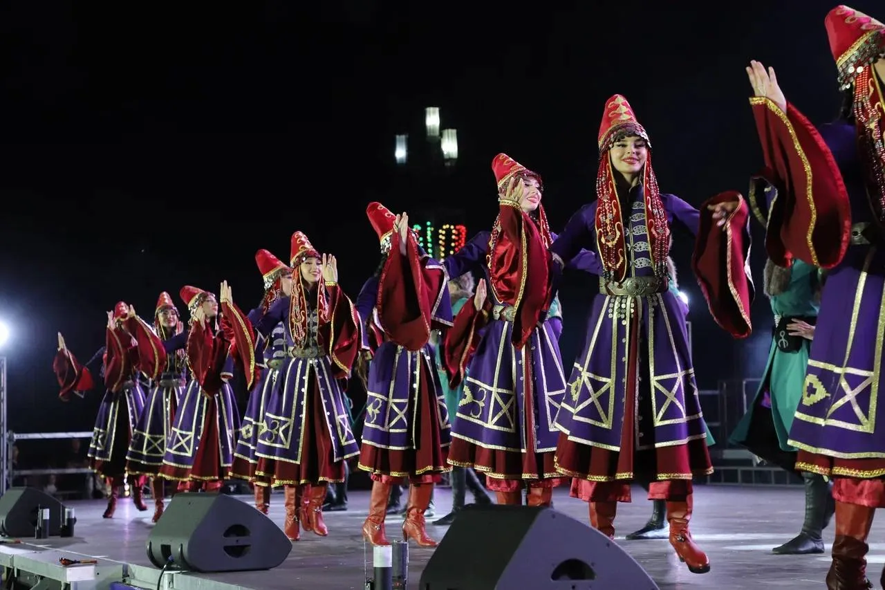 Единство в танце: когда многообразие становится щитом