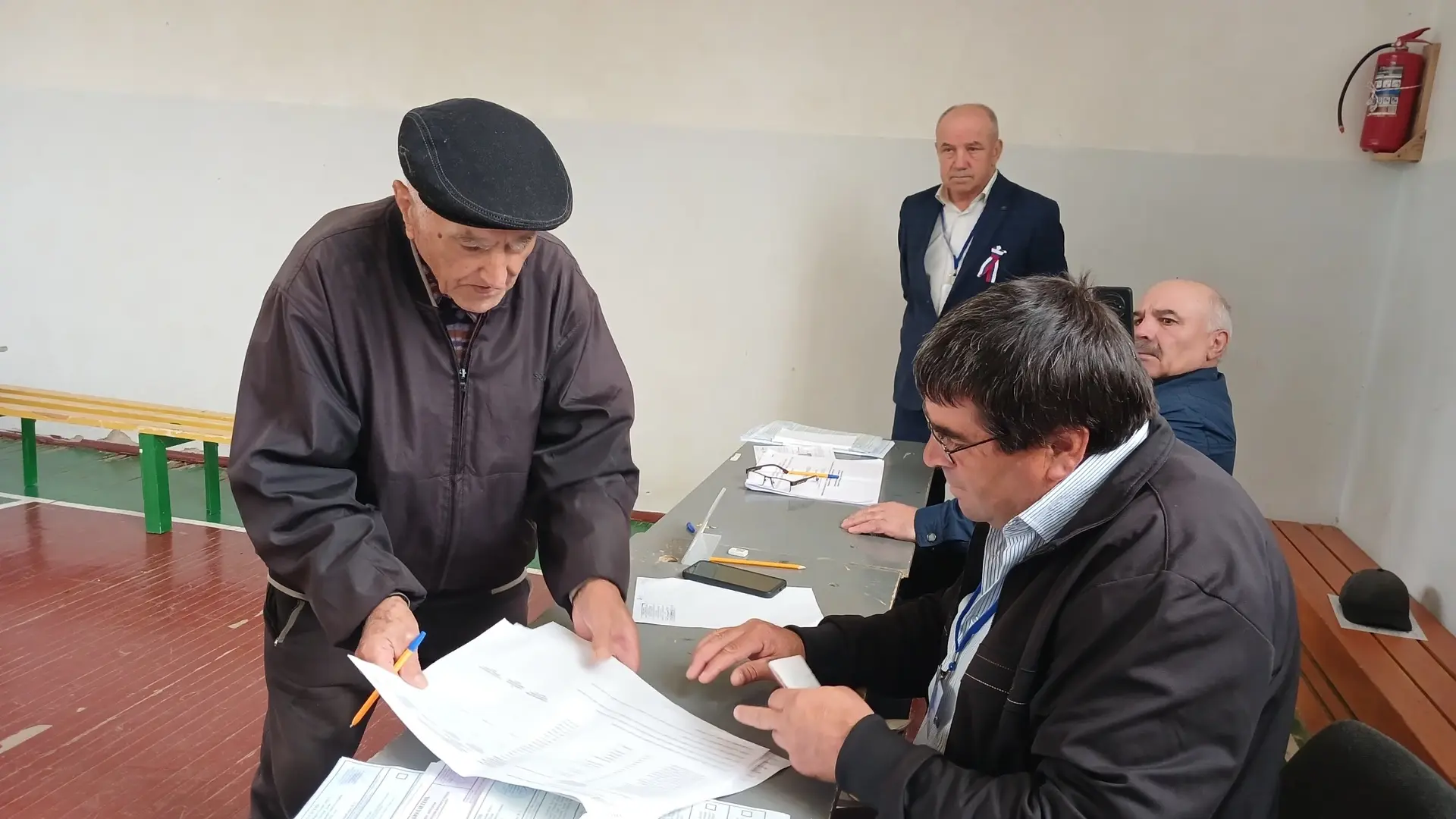 Аксакалы из Хива проголосовали на выборах в Дагестане