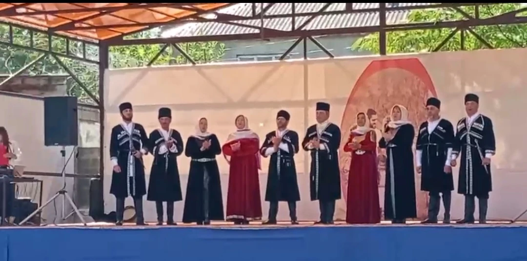 Гимн сорока братских голосов: песня, опередившая праздник