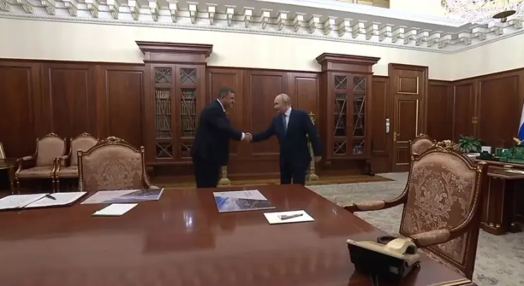 Щукин доложил Путину о восстановлении после паводков и поддержке ветеранов СВО в Дагестане