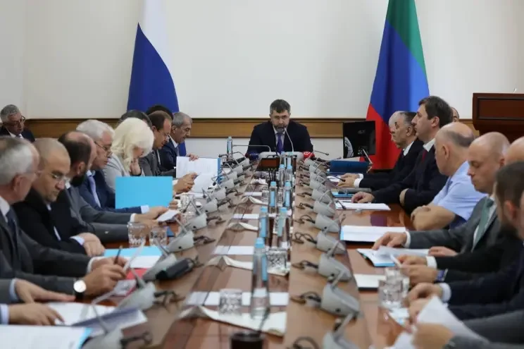 Власти Дагестана предложили ужесточить ответственность инвесторов за срыв сроков проектов