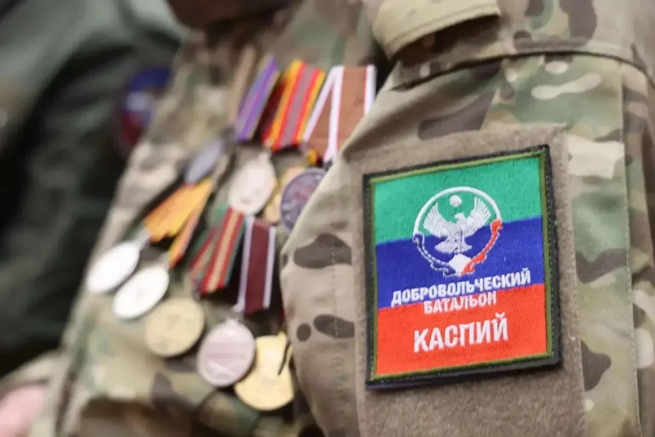 Щукин поздравил бойцов батальона «Каспий» с третьей годовщиной создания