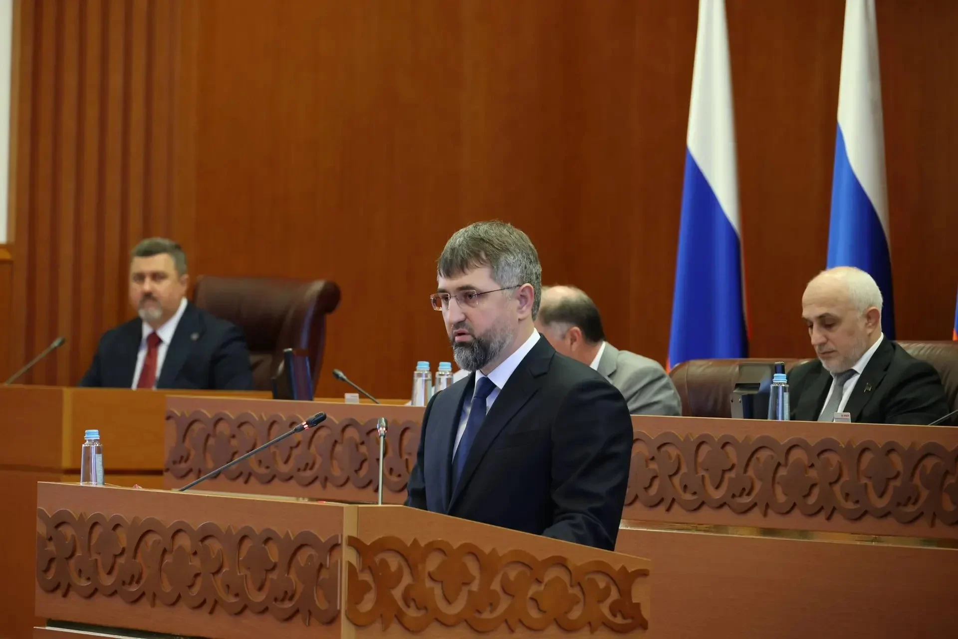 Рамазанов поблагодарил Щукина за доверие при представлении на пост главы кабмина Дагестана