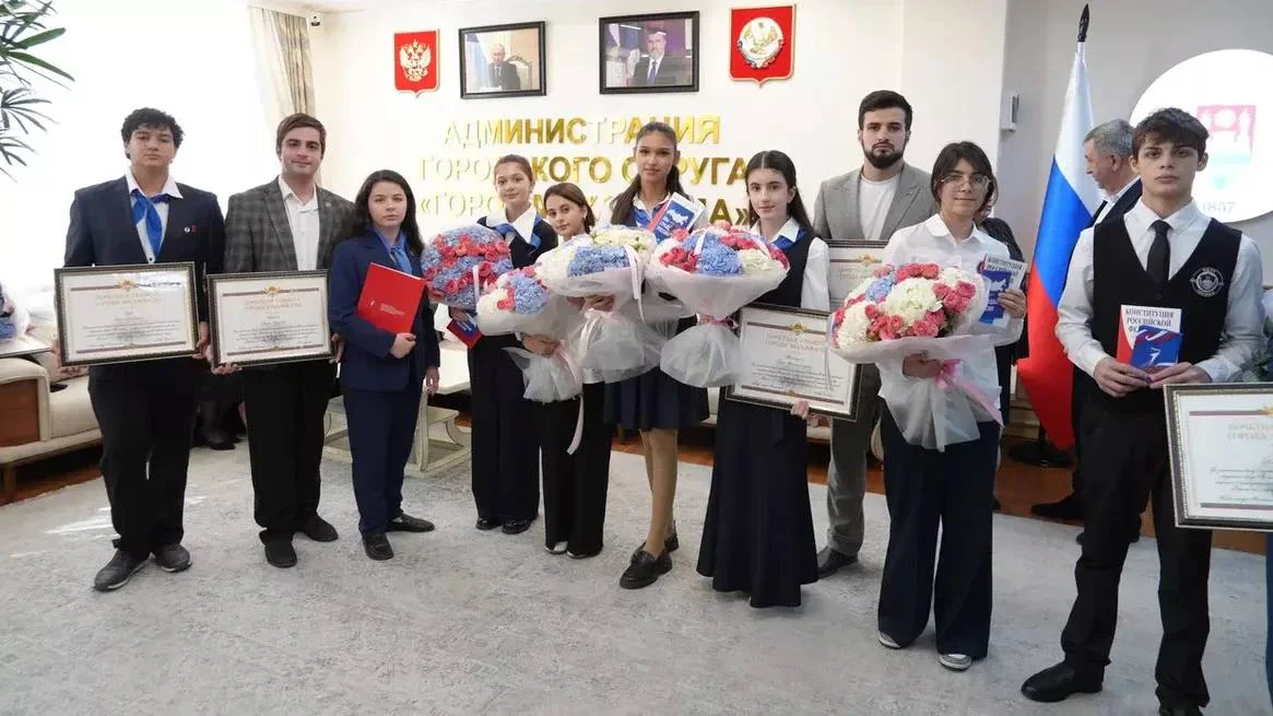 КIицI лавгунни хьхьичIунминнавух