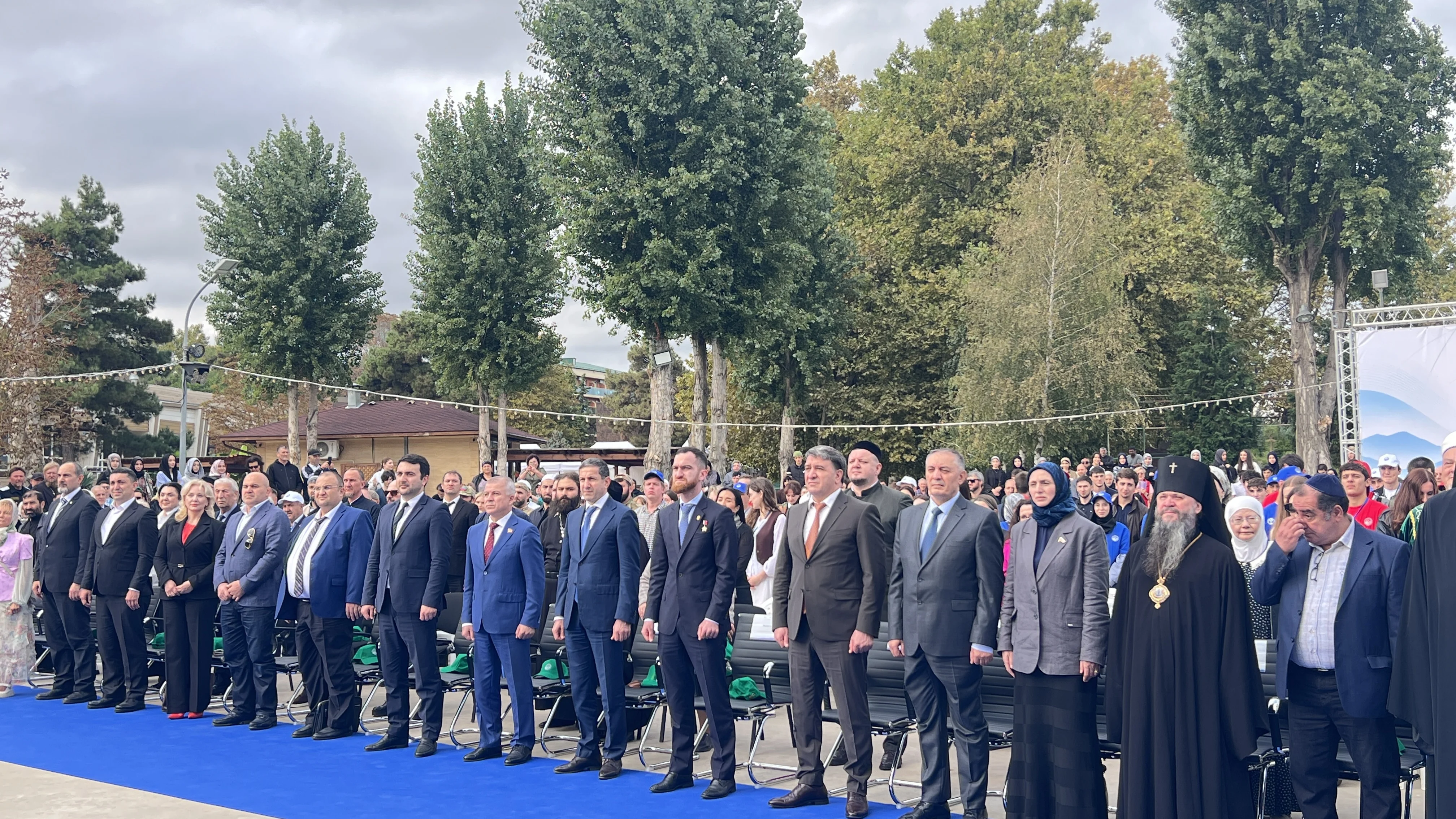 Умудругу, вихшалагу жагьилтурайн
