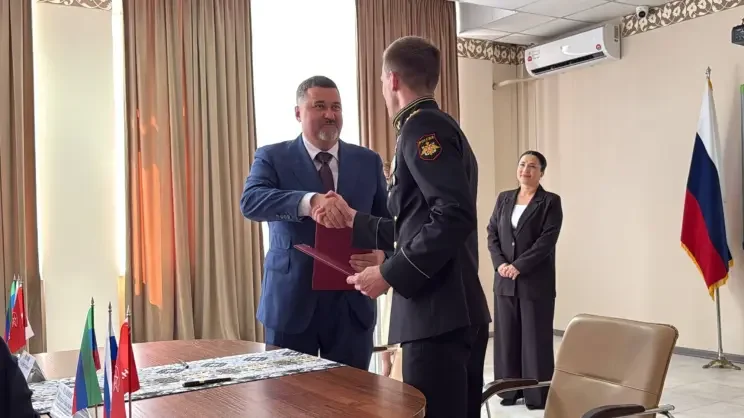 В Дагестане заключено соглашение о патриотическом воспитании между движением «Юнармия» и руководством республики