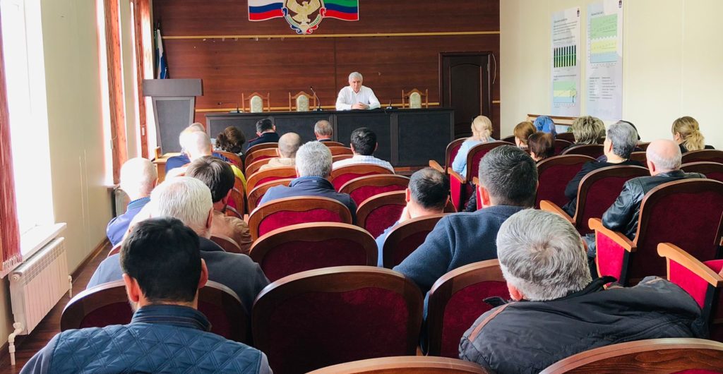 В Лакском районе обсудили вопросы по подготовке и проведению мероприятий, посвященных Дню Победы