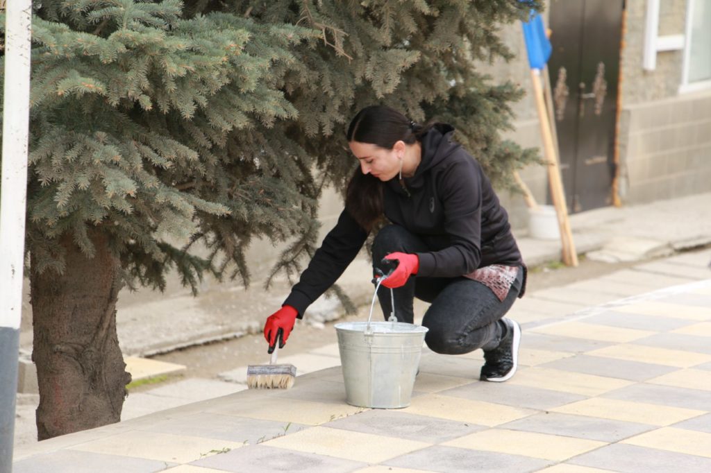 В Лакском районе прошел масштабный субботник
