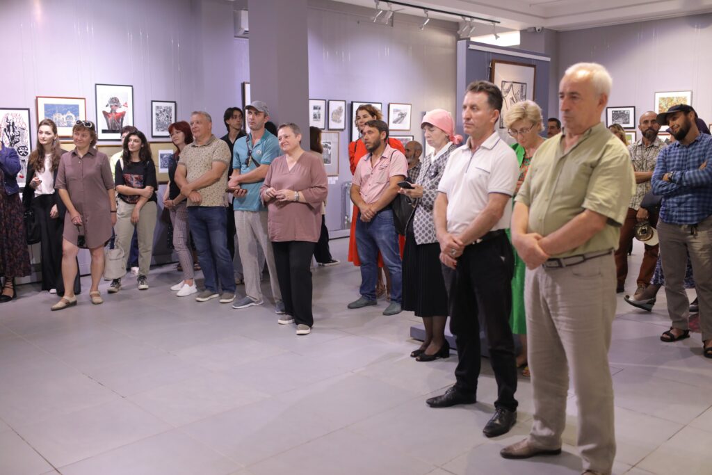 В Дербенте прошла заключительная часть III Международной биеннале печатной графики "Кубачинская башня"