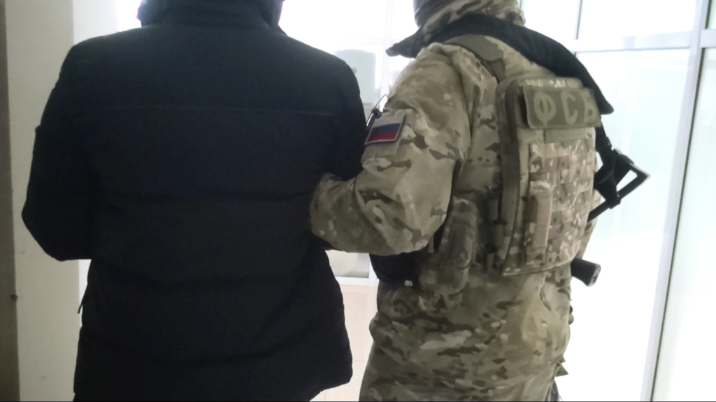 Житель Шамильского района заключен под стражу за незаконный сбыт огнестрельного оружия