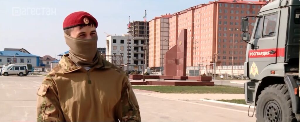 Долг зовёт защищать Отчизну