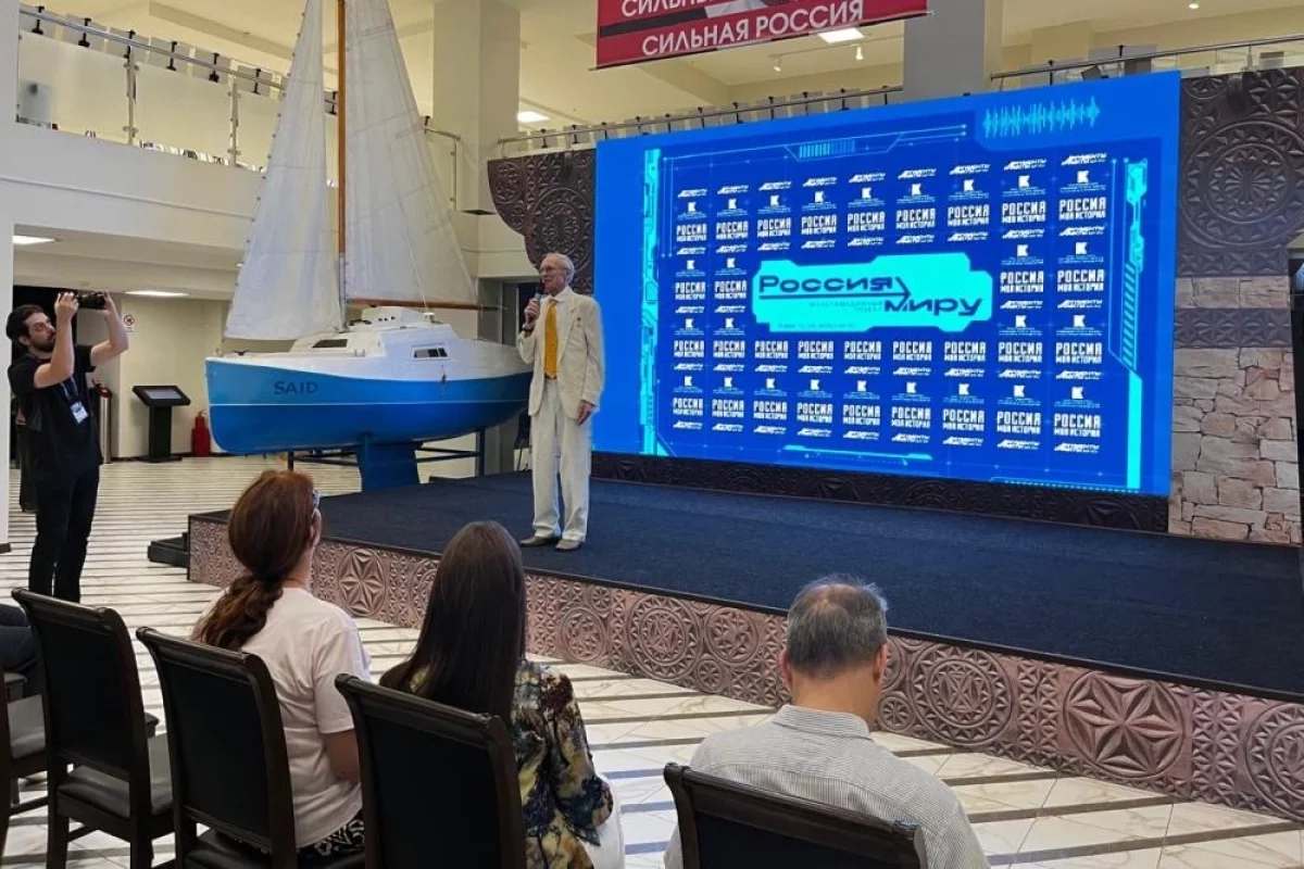 Выставка «Россия – миру» открылась в историческом парке Махачкалы